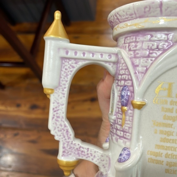 Disney Jasmine Aladdin 3D Figural Castle Mug NWT vintage - Picture 6 of 10